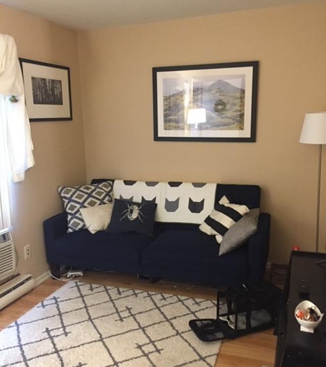 2nd image of 411 E 8th St #2 & 7