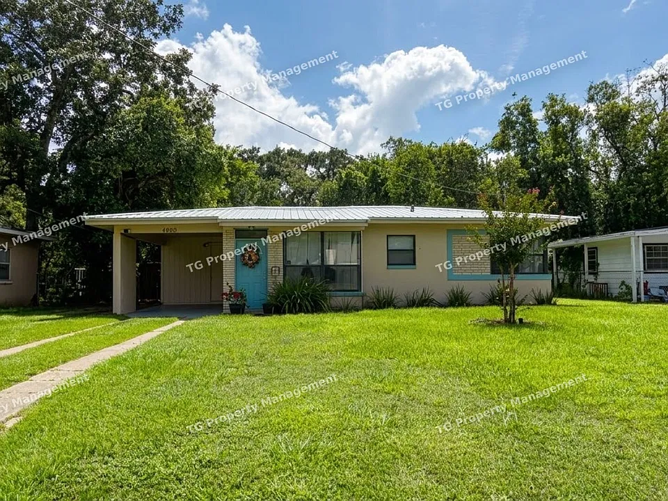 4800 Beverly Cir