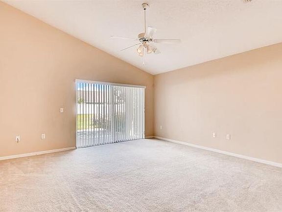2nd image of 1190 Creekview Ct