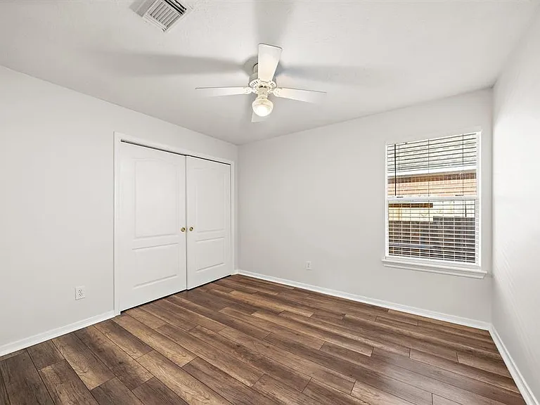 3310 Shadowchase Dr — Photo 11