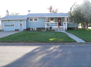 910 21st St, Fort Benton, MT 59442