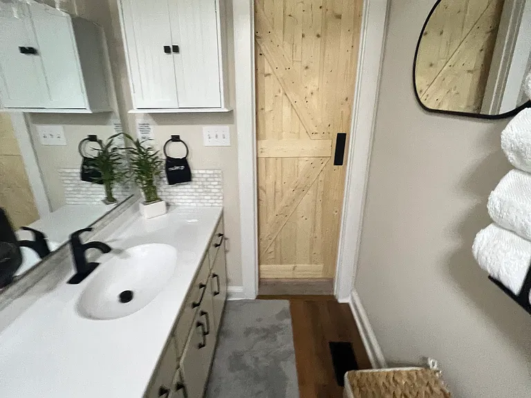 7305 Wilderness Rd — Photo 33