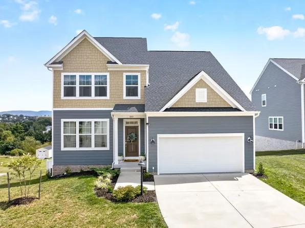 180 Windsor Dr, Fishersville, VA 22939