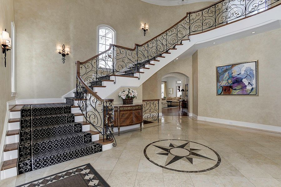 Two-story Foyer