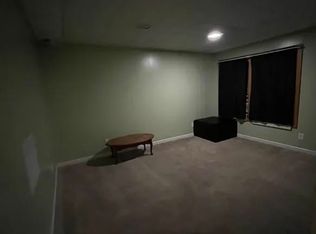 15200 Warbler Ct, Woodbridge, VA 22193