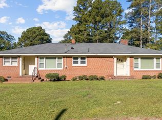 305 N 2nd St, Macclesfield, NC 27852