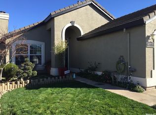8717 Redwood Grove Way, Elk Grove, CA 95624