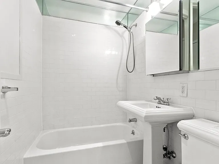 336 E 81st St #4G — Photo 6