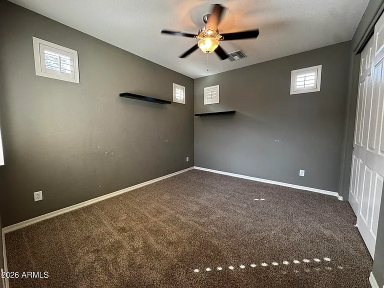 837 W Village Pkwy — Photo 18