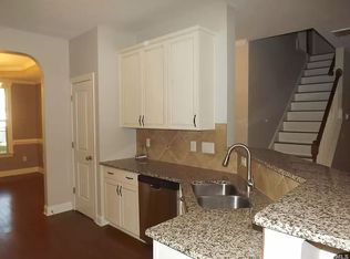 113 Ladys Mantle Ln #113, Holly Springs, NC 27540
