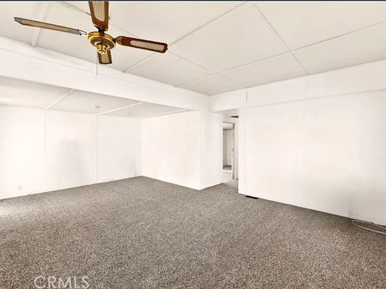 893 S Palm Ave — Photo 6