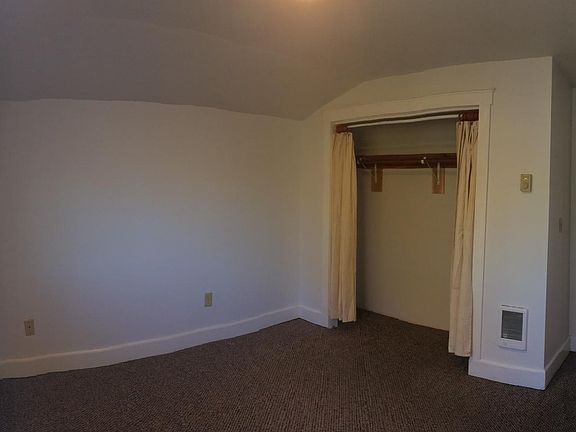 cozy bedroom
