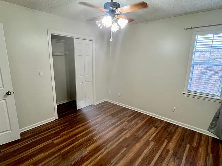 631 Albany St #1 — Photo 19