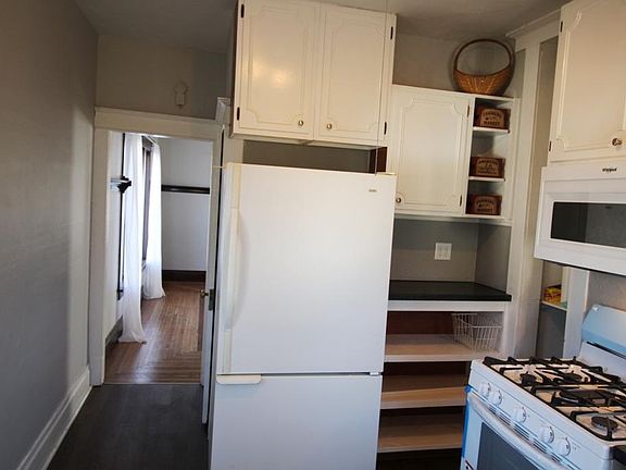 4th image of 503 N 8th St