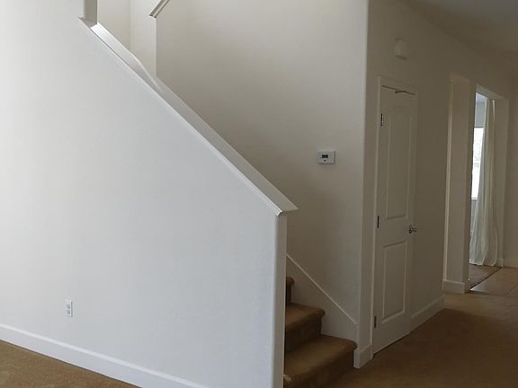 3rd image of 477 W Bonaventure Ave