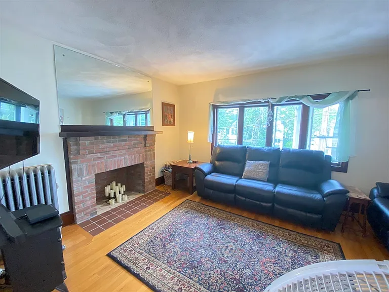 36 Walnut St #2 — Photo 7