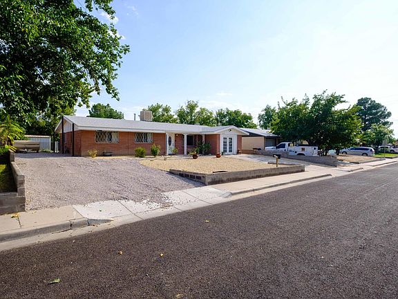2nd image of 1030 Larry Dr