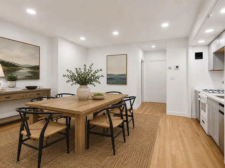 314 W 71st St #1 — Photo 2