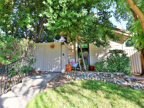 8168 Chenin Blanc Ln, Fair Oaks, CA 95628