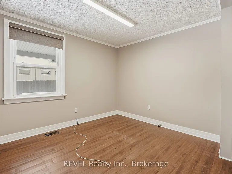 1098 Beaverdams Rd — Photo 15