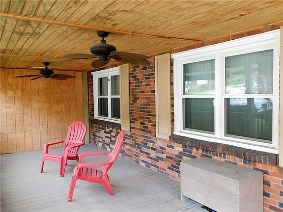 Spacious Covered front porch