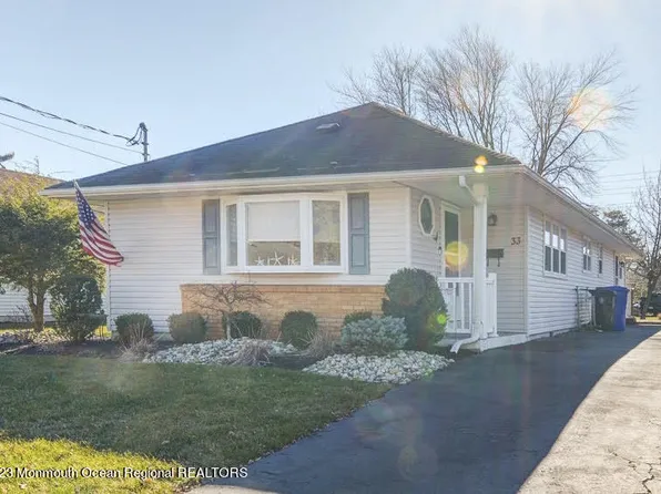 33 Allaire Drive, Toms River, NJ 08753
