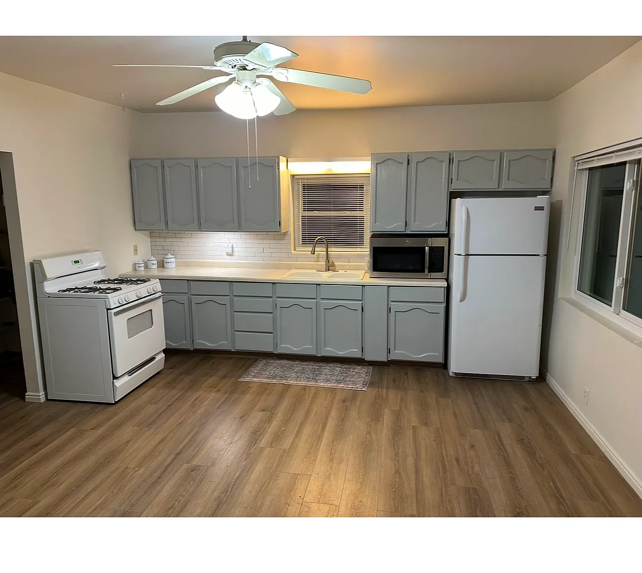 290 W 400 S — Photo 2
