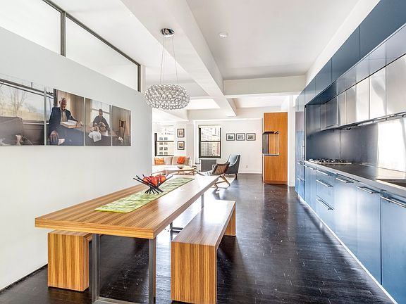 4th image of 315 W 23rd St APT 11E