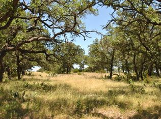 16 Sugar Creek Trl, Fredericksburg, TX 78624