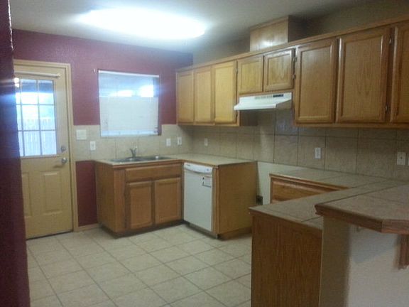 4th image of 2455 Athens St