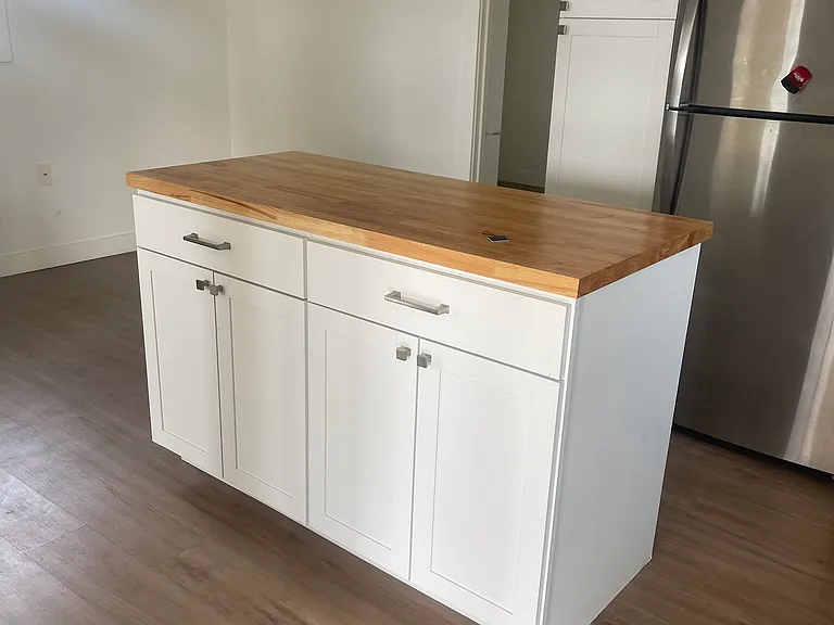 Kitchen island