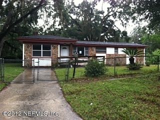 1st image of 410 PARKWOOD Drive