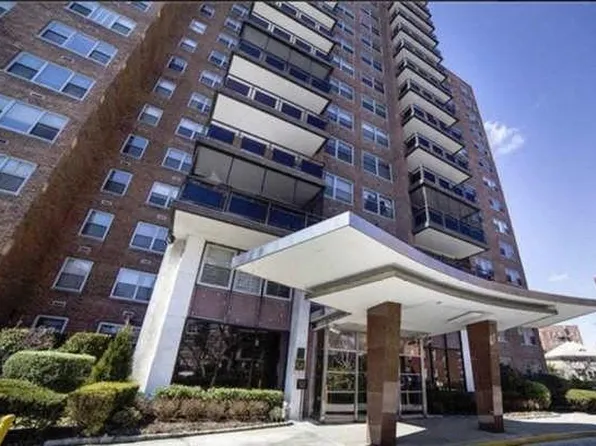 70-20 108 Street #10J, Forest Hills, NY 11375