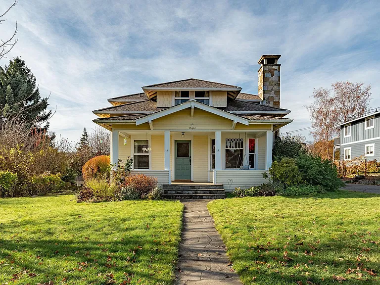 18441 Nelson Pl NE — Photo 1