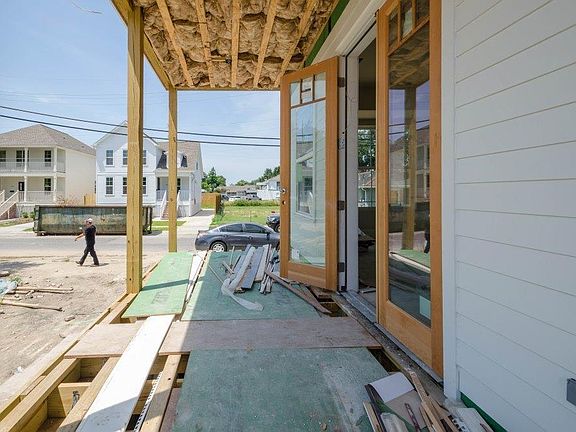 4th image of 3524 Bienville St