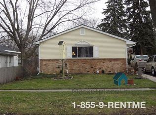 505 Maple St, Saint Louis, MI 48880