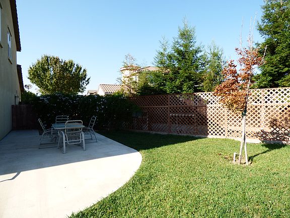 4th image of 1320 Beaver Creek Dr