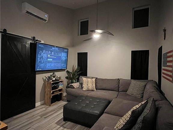 5th image of 23225 Tinas LN