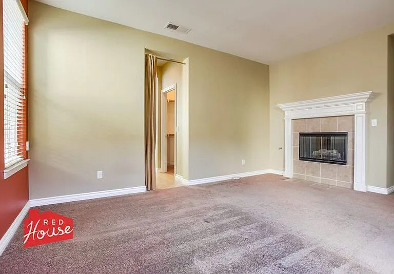2711 Ascot Ave — Photo 16