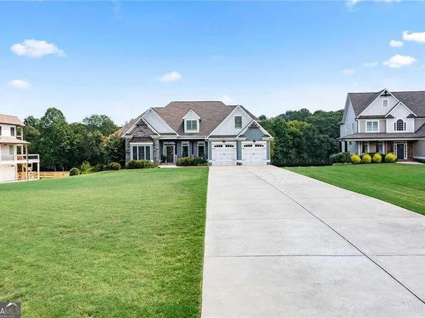111 River Walk Pkwy, Euharlee, GA 30145