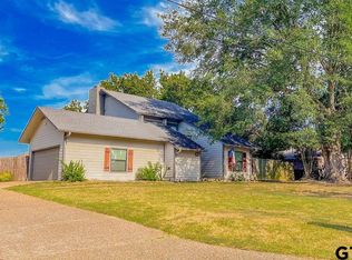 309 Helen Dr, Lindale, TX 75771