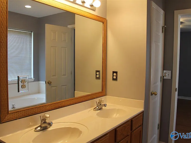 117 Bambi Ln — Photo 7