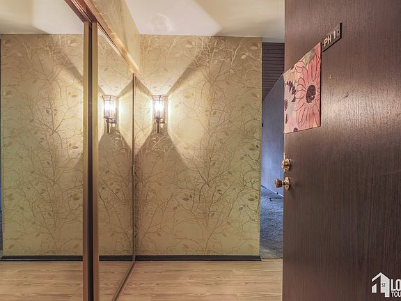 3rd image of 14511 Central Ct Penthouse 1