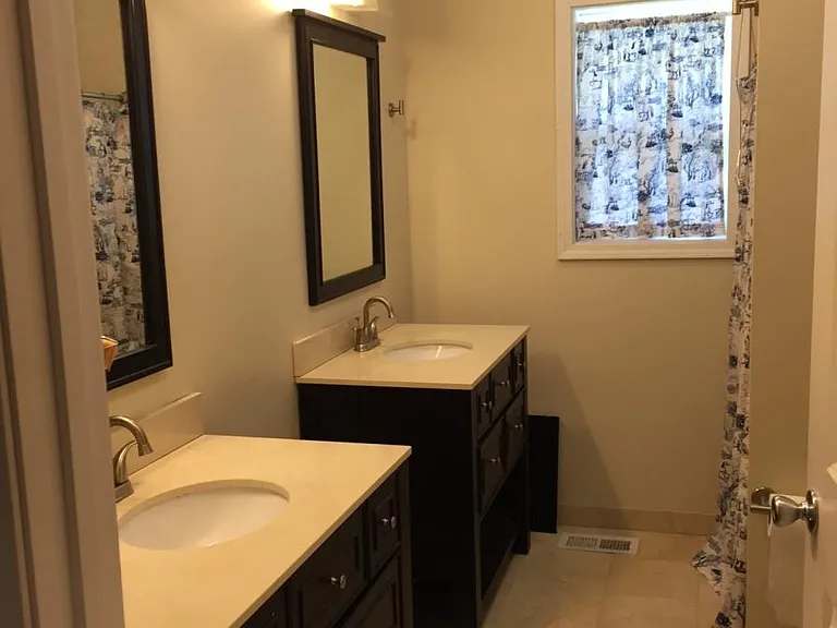 1211 Clearview Dr — Photo 6