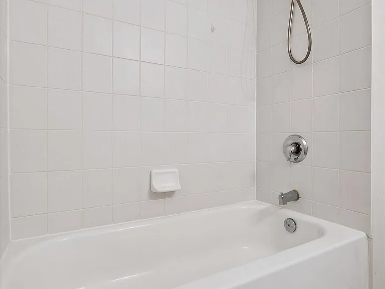 71 Garth Massey Dr #4 — Photo 19