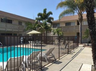 8142 La Paz Dr, Huntington Beach, CA 92647