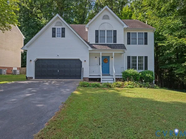12501 Cameron Bay Dr, Midlothian, VA 23112