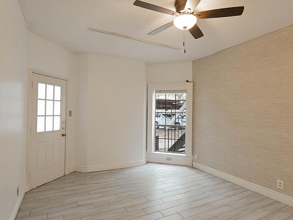 5th image of 8655 Datapoint Dr APT 203B
