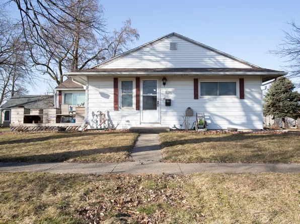 575 W Jefferson St, El Paso, IL 61738