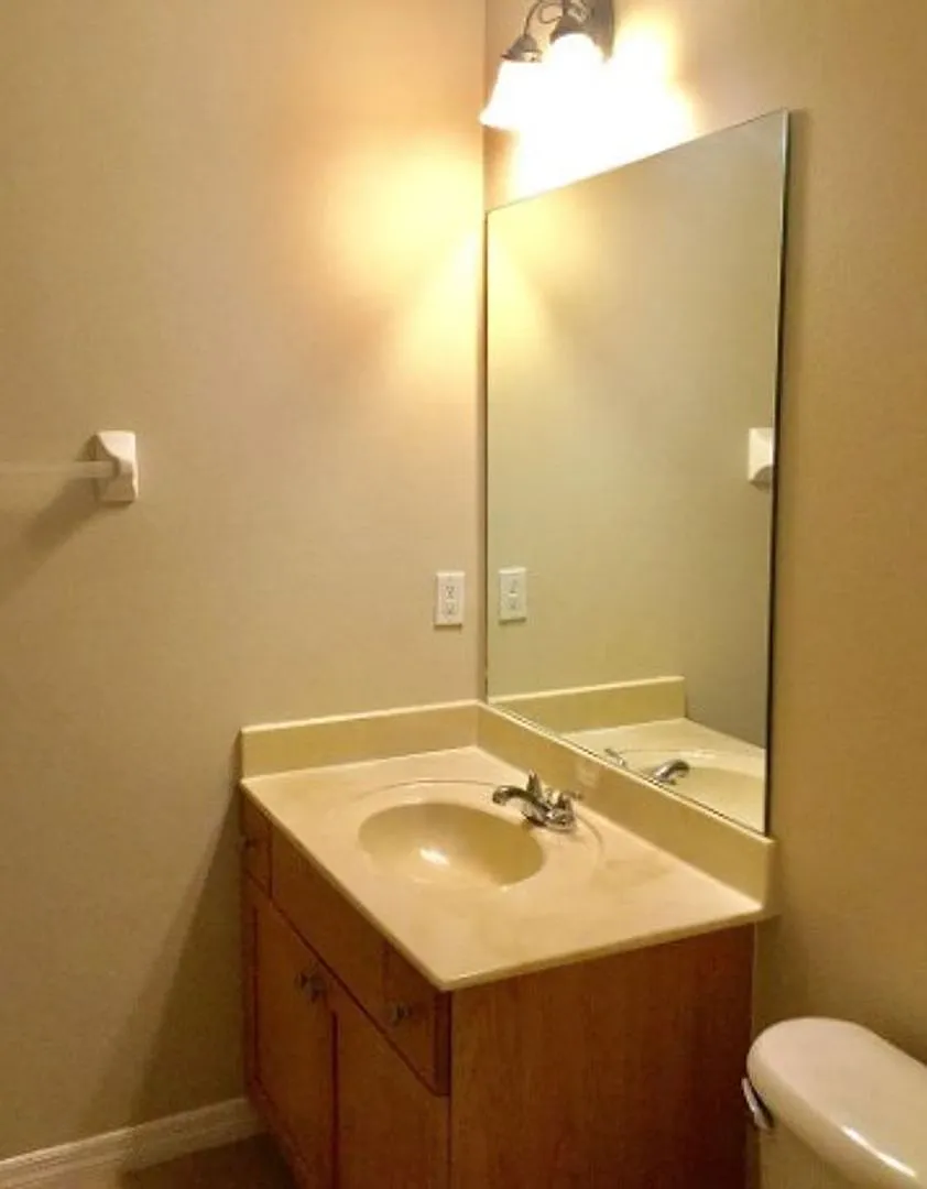 3 Bedroom 2 Bathroom Summerwood Villas — Photo 3